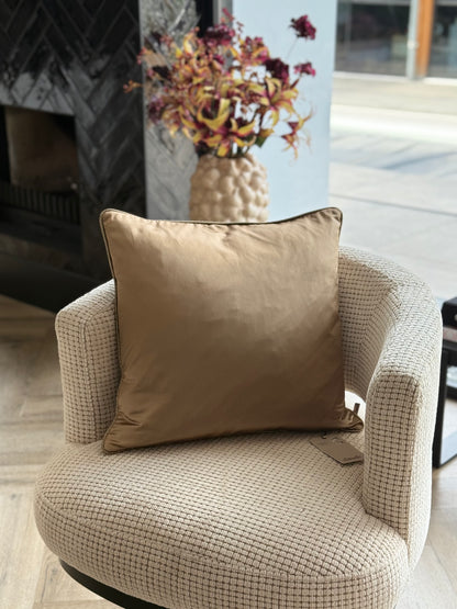 Claudi Kussen Dafne 50x50