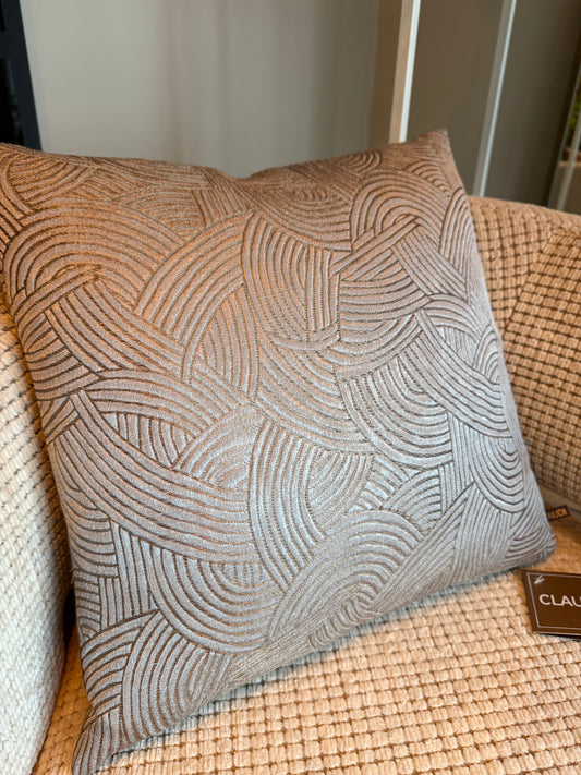 Claudi Chique Kussen: Bramana 45x45 Taupe/zacht grijs
