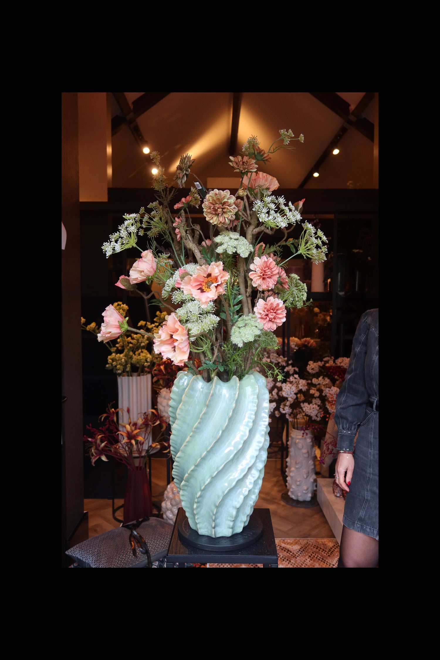 Bring your own, maatwerkstuk, peach klaprozen, heracleum, seringentakken